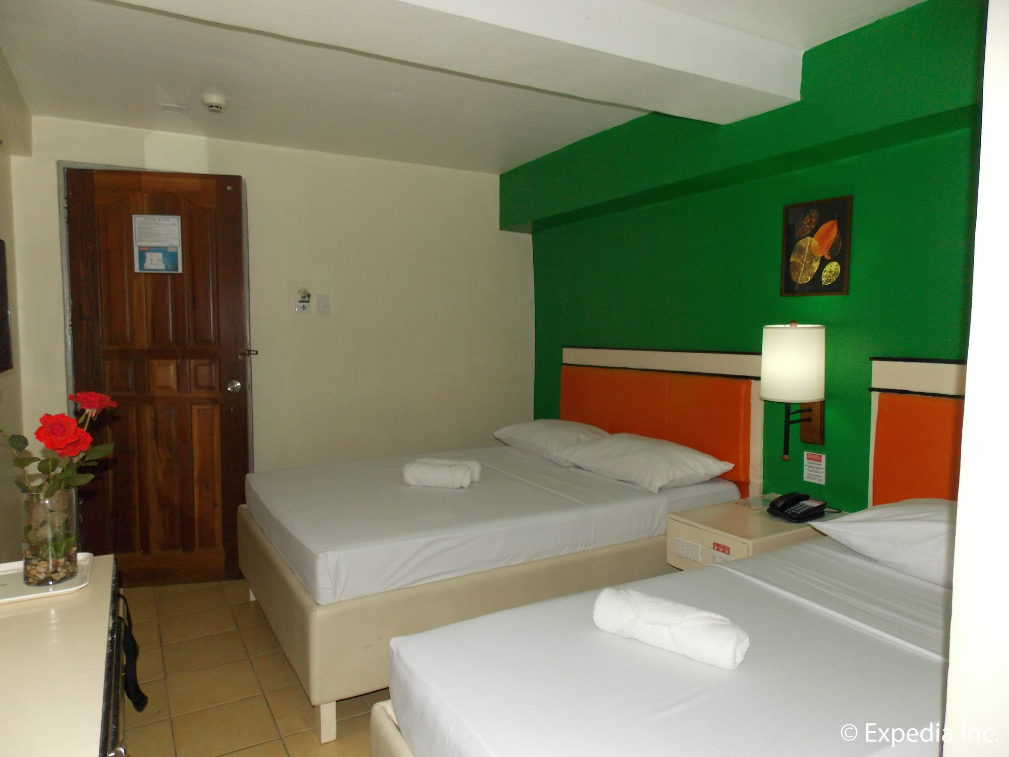 Usda Dormitory Hotel Cebu Екстер'єр фото